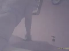 Fue videos en español xxx al baño y dio positivo.